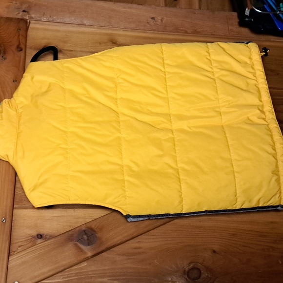 FLASH SALE Tommy Hilfiger puffer vest L - Picture 5 of 7